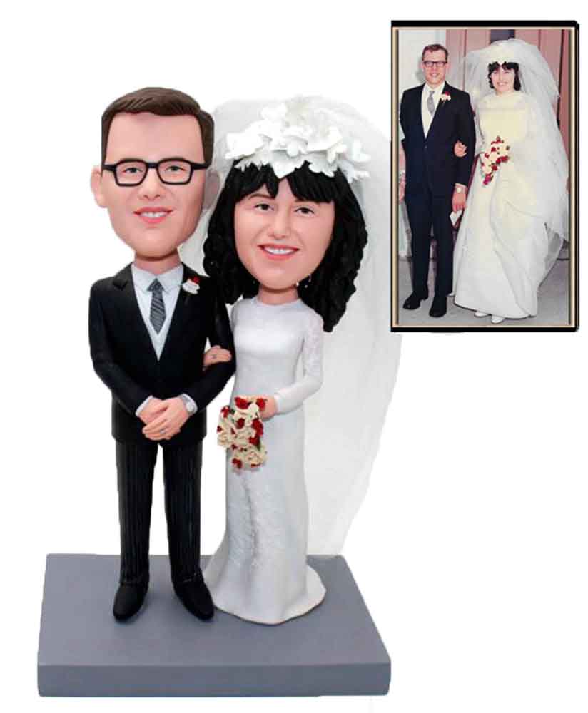 Custom anniversary cake topper for parents