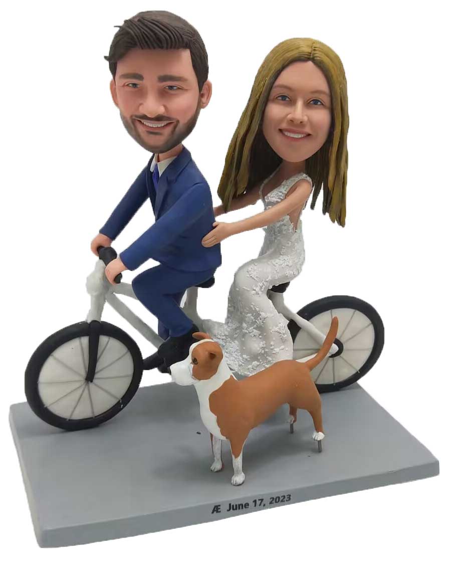 Custom cake toppers couple riding bikes cake toppers(Not pet)