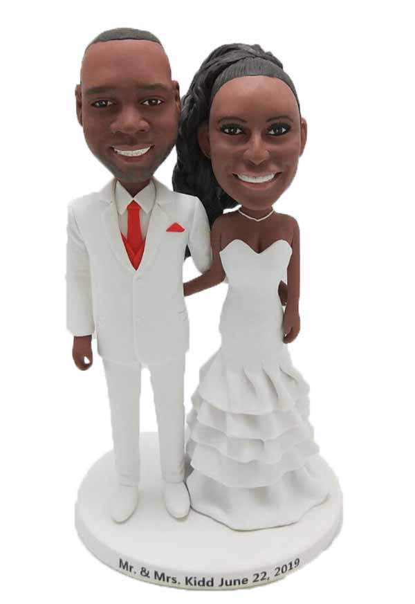 Design your own custom cake toppers for wedding