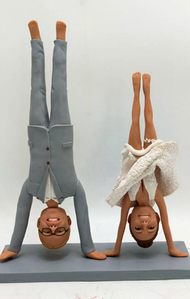 Custom wedding cake toppers hand standing funny couple figurines